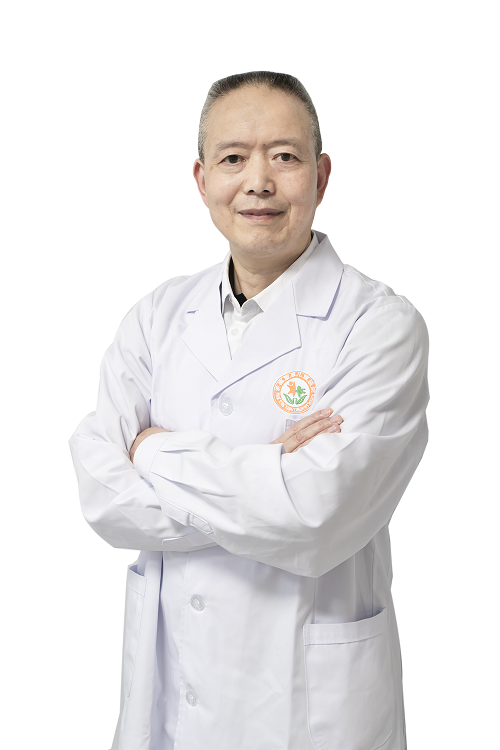 王亚波