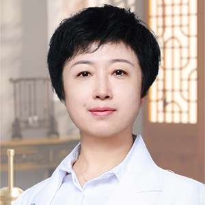 张云霄